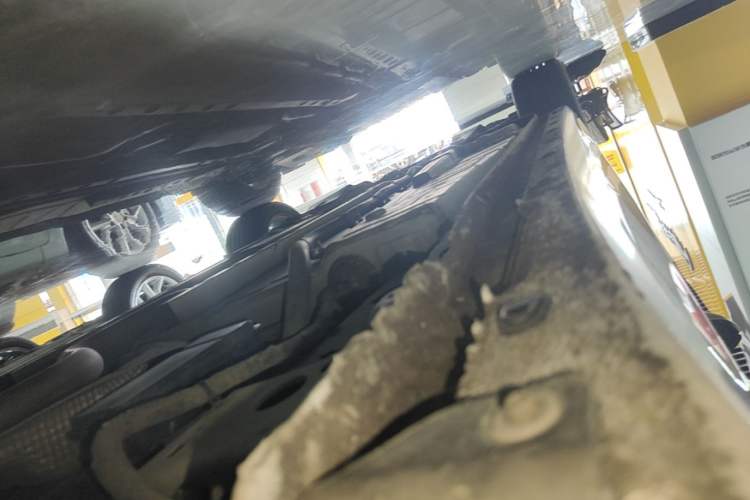 Used Buick Verano 2018 Sedan 15S Automatic Leading Model Left Side Sill