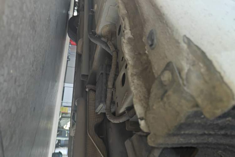 Used Buick Verano 2018 Sedan 15S Automatic Leading Model Left Side Sill