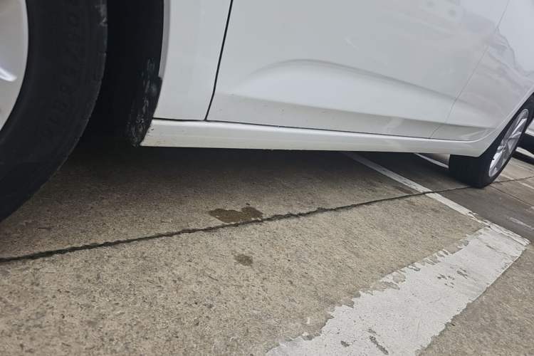 Used Buick Verano 2018 Sedan 15S Automatic Entry Model Left Side Sill