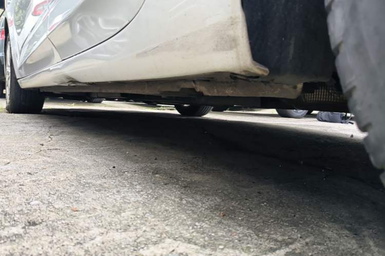 Used Buick Verano 2018 Sedan 20T Dual-Clutch Leading Model Left Side Sill