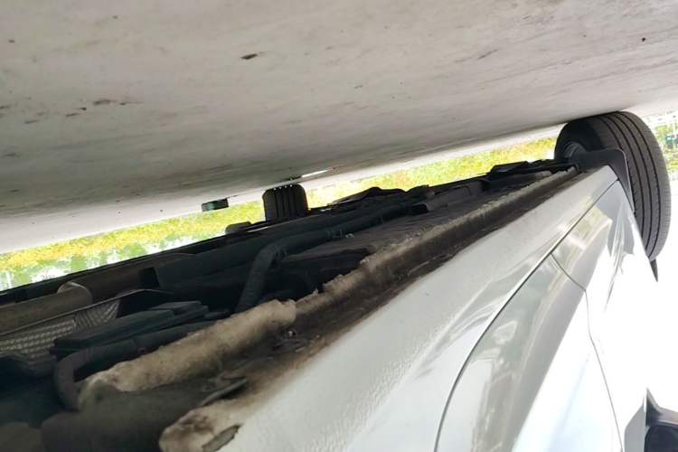 Used Buick Verano 2018 Sedan 15S Automatic Leading Model Left Side Sill