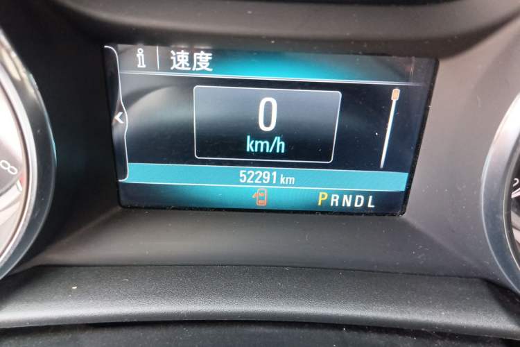 Used Buick Verano 2018 Sedan 15S Automatic Leading Model Odometer Close Up