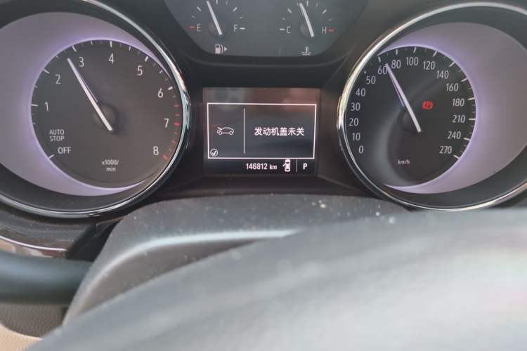 Used Buick Verano 2018 Sedan 15S Automatic Entry Model Odometer Close Up