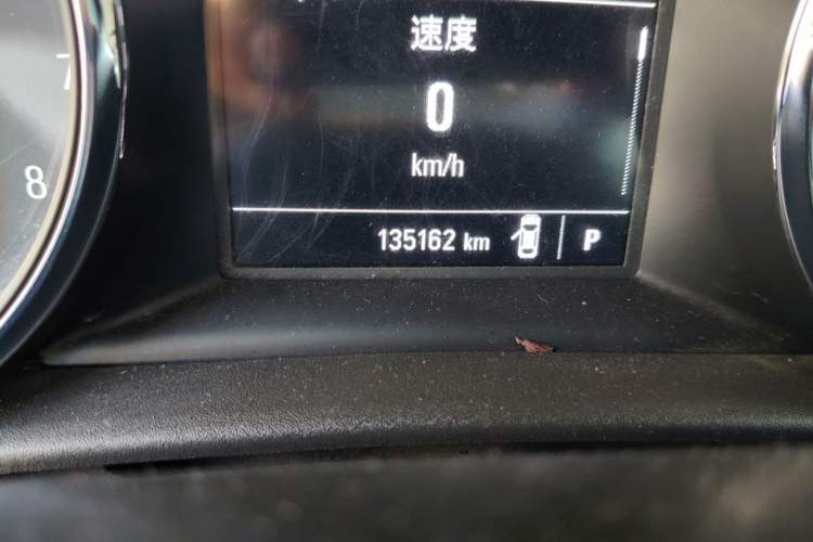 Used Buick Verano 2018 Sedan 15S Automatic Entry Model Odometer Close Up