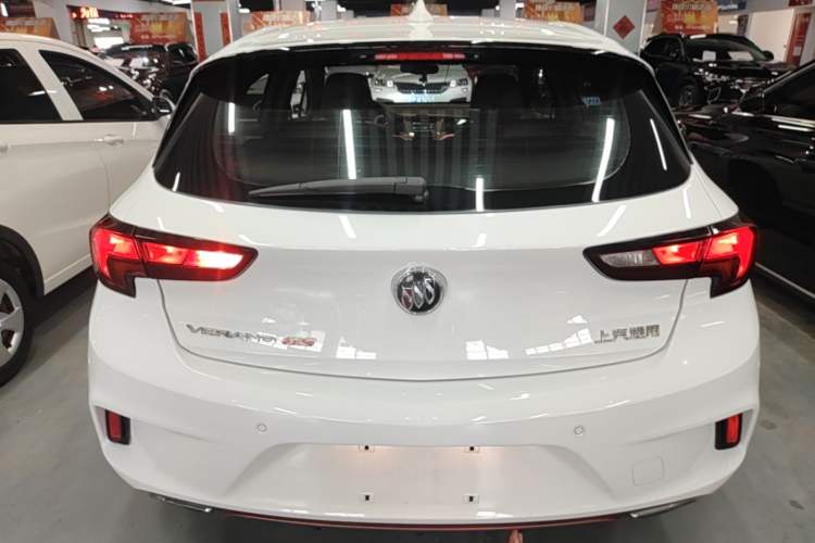 Used Buick Verano 2018 Hatchback GS 20T Dual-Clutch Leading Model Rear