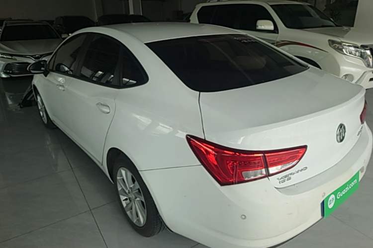 Used Buick Verano 2018 Sedan 15S Automatic Leading Model Rear Left 45 Deg