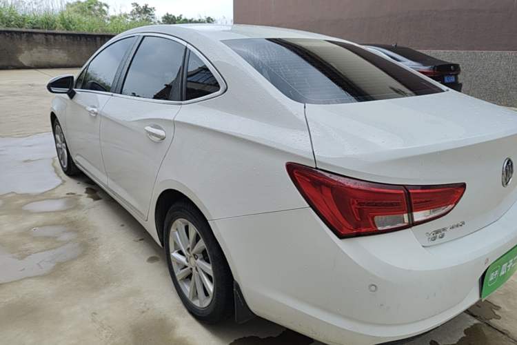 Used Buick Verano 2018 Sedan 15S Automatic Leading Model Rear Left 45 Deg