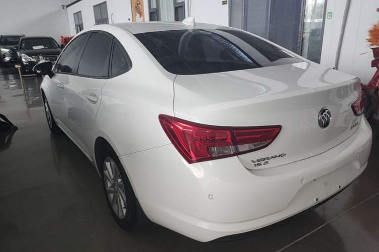 Used Buick Verano 2018 Sedan 15S Automatic Leading Model Rear Left 45 Deg