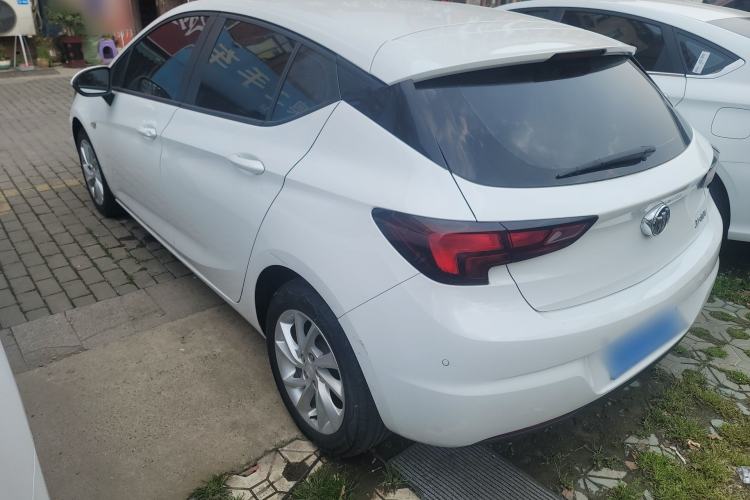 Used Buick Verano 2018 Hatchback 15S Automatic Ambition Model Rear Left 45 Deg
