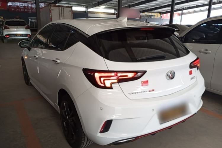 Used Buick Verano 2018 Hatchback GS 20T Dual-Clutch Luxury Model Rear Left 45 Deg