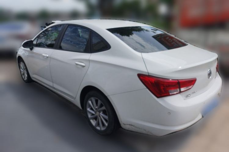 Used Buick Verano 2018 Sedan 15S Automatic Leading Model Rear Left 45 Deg
