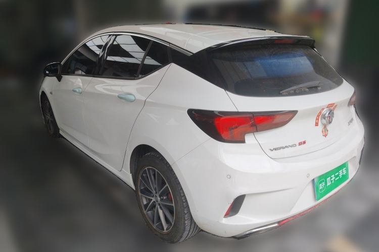 Used Buick Verano 2018 Hatchback GS 20T Dual-Clutch Progressive Model Rear Left 45 Deg