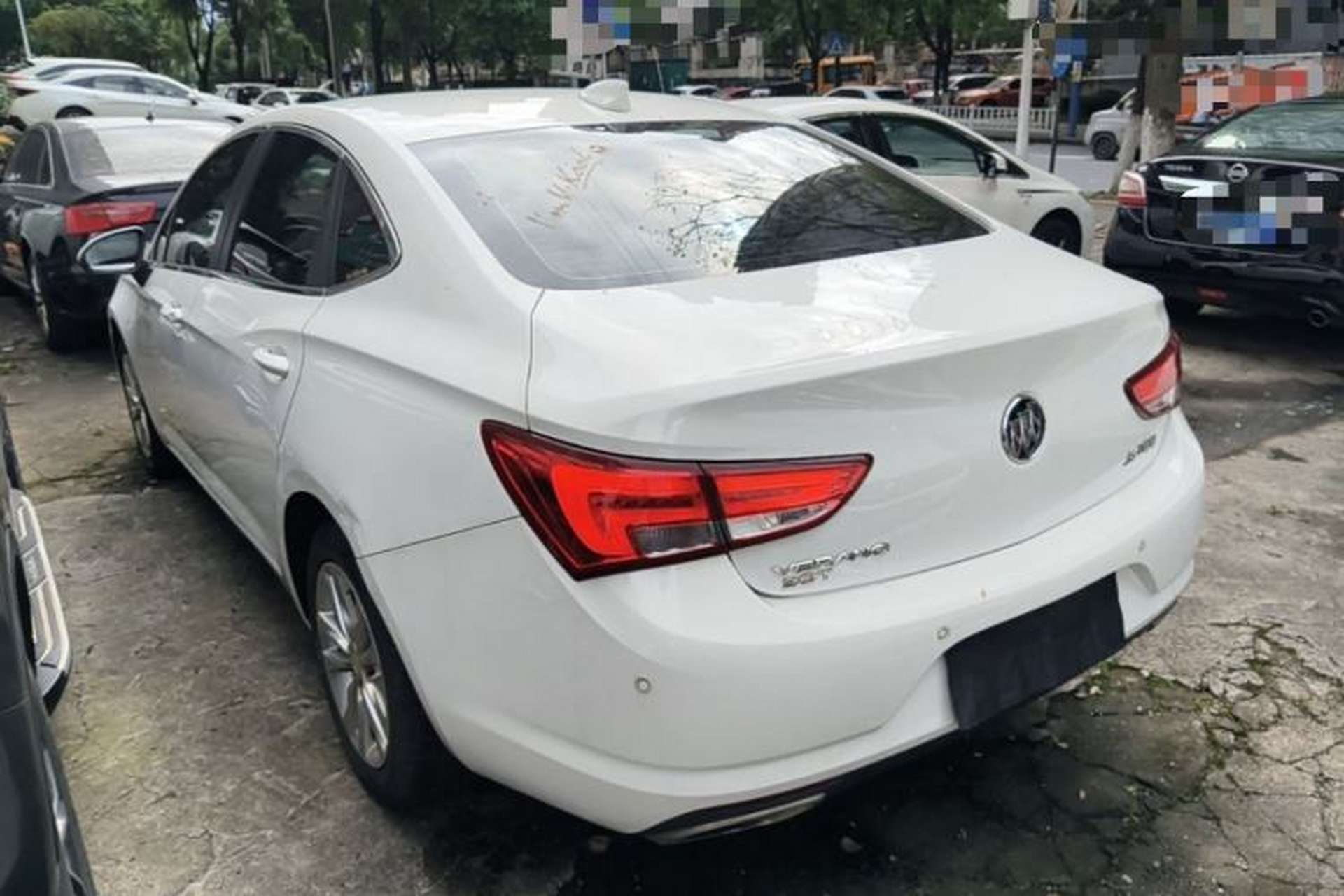 Used Buick Verano 2018 Sedan 20T Dual-Clutch Leading Model Rear Left 45 Deg