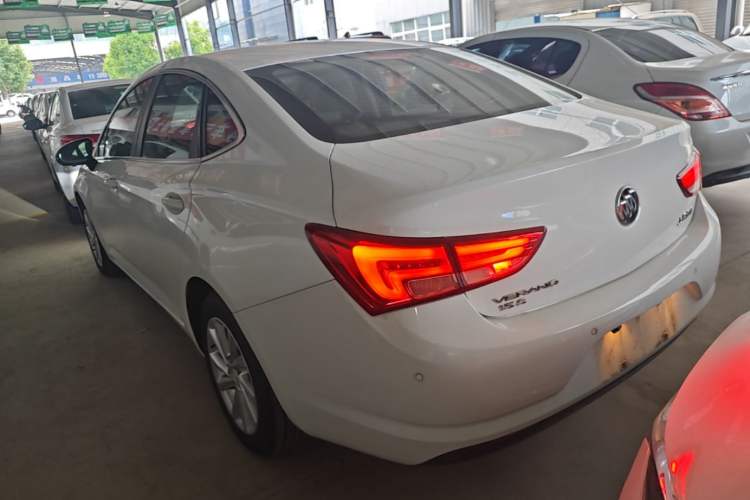 Used Buick Verano 2018 Sedan 15S Automatic Leading Model Rear Left 45 Deg