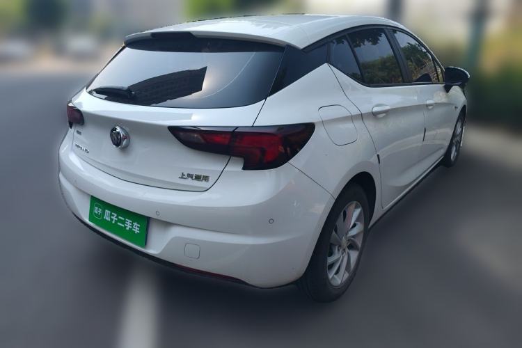 Used Buick Verano 2018 Hatchback 15S Automatic Leading Model Rear Right 45 Deg