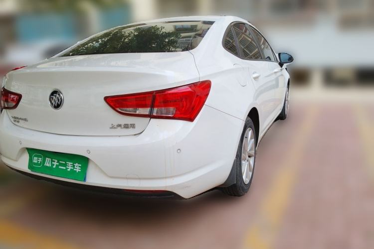 Used Buick Verano 2018 Sedan 15S Automatic Leading Model Rear Right 45 Deg