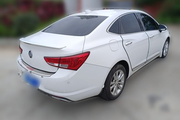 Used Buick Verano 2018 Sedan 20T Dual-Clutch Leading Model Rear Right 45 Deg