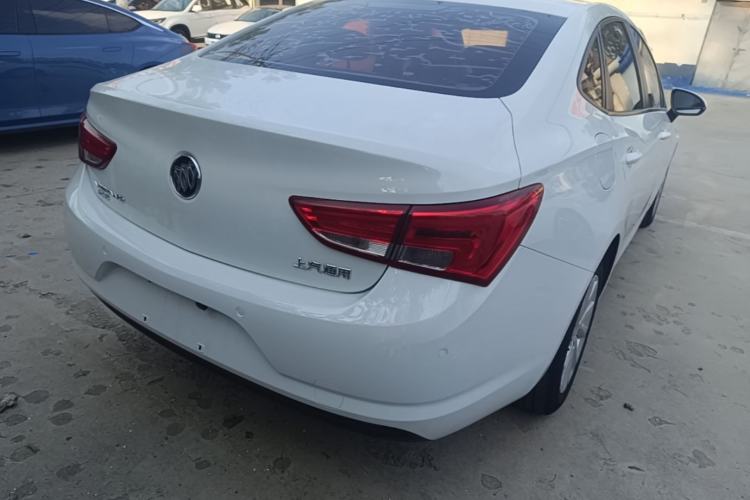 Used Buick Verano 2018 Sedan 15S Automatic Leading Model Rear Right 45 Deg