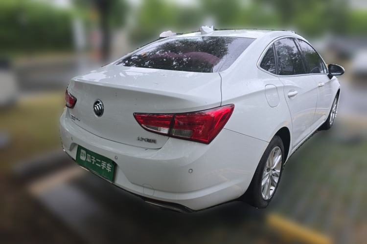 Used Buick Verano 2018 Sedan 20T Dual-Clutch Elite Model Rear Right 45 Deg