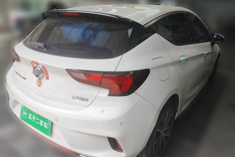 Used Buick Verano 2018 Hatchback GS 20T Dual-Clutch Progressive Model Rear Right 45 Deg