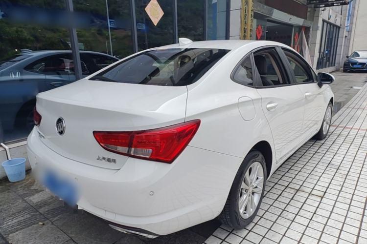 Used Buick Verano 2018 Sedan 20T Dual-Clutch Leading Model Rear Right 45 Deg