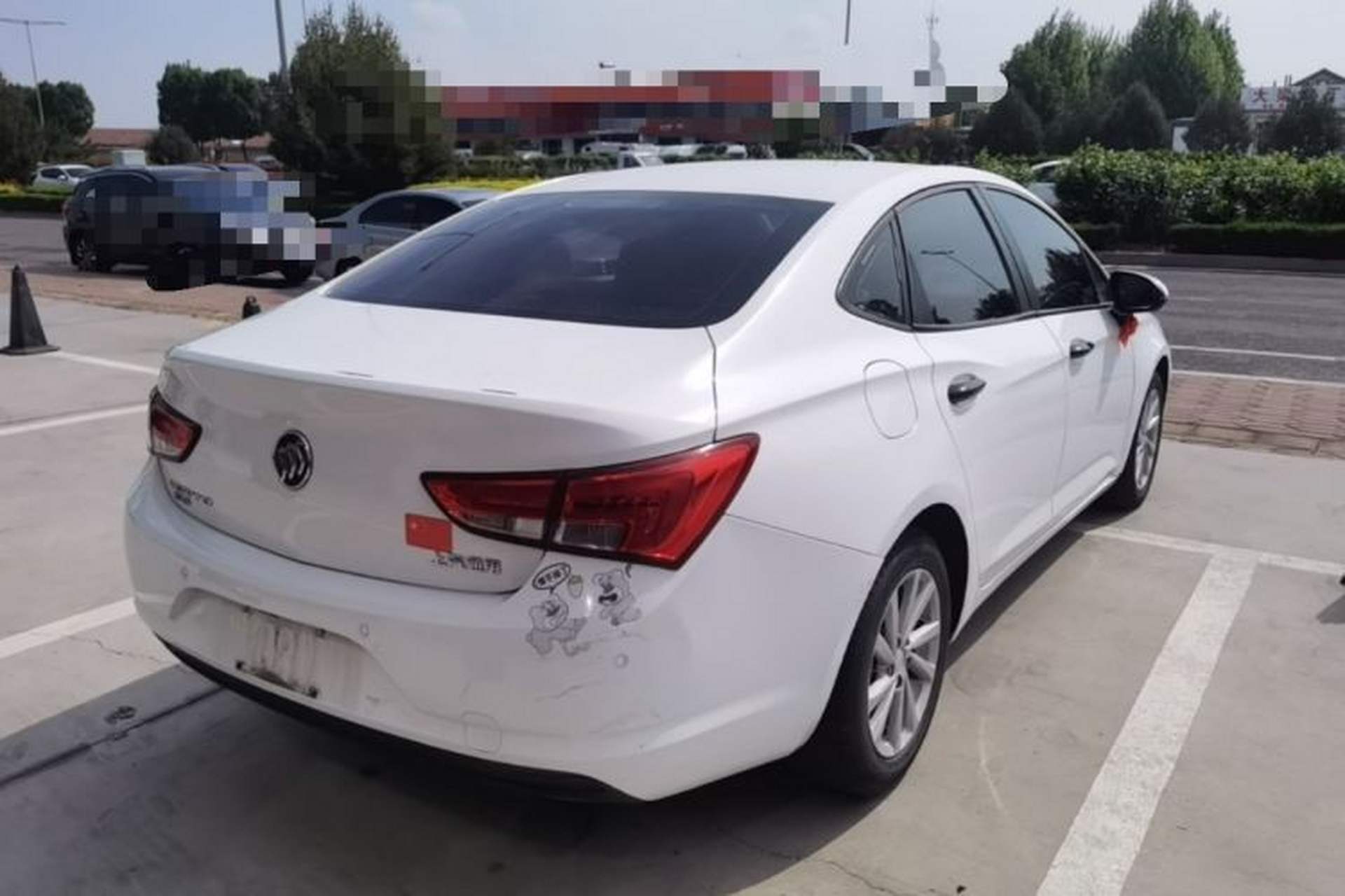 Used Buick Verano 2018 Sedan 15S Automatic Leading Model Rear Right 45 Deg