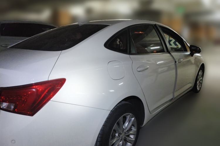Used Buick Verano 2018 Sedan 20T Dual-Clutch Leading Model Rear Right 45 Deg