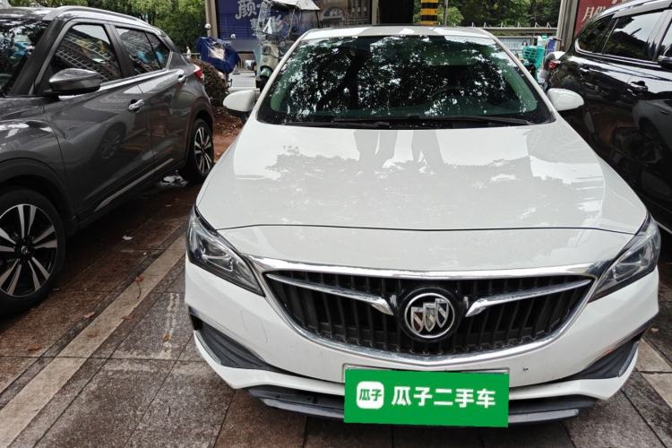 Used Buick Verano 2018 Hatchback 15S Automatic Leading Model Right Front Headlight