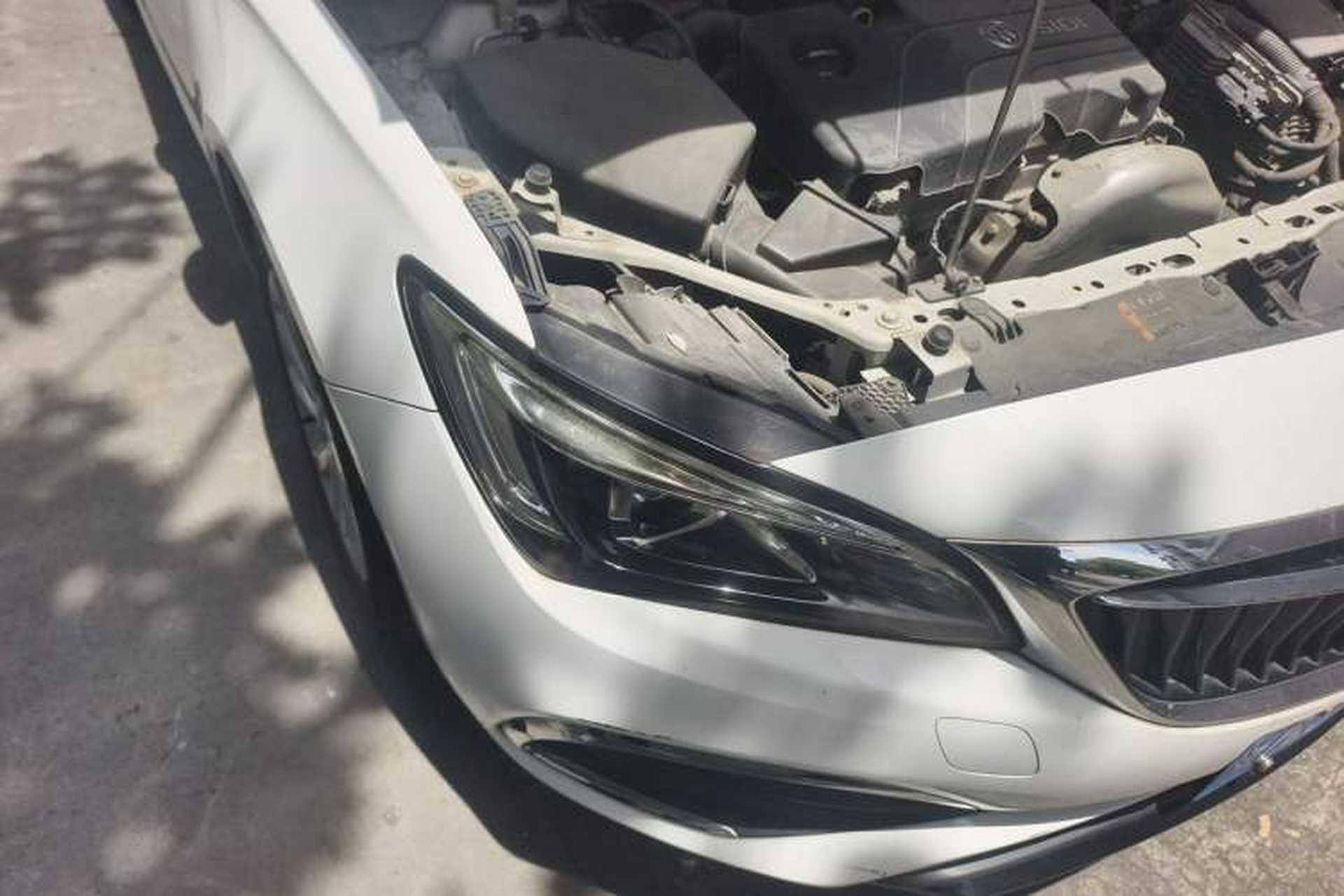 Used Buick Verano 2018 Sedan 15S Automatic Entry Model Right Front Headlight
