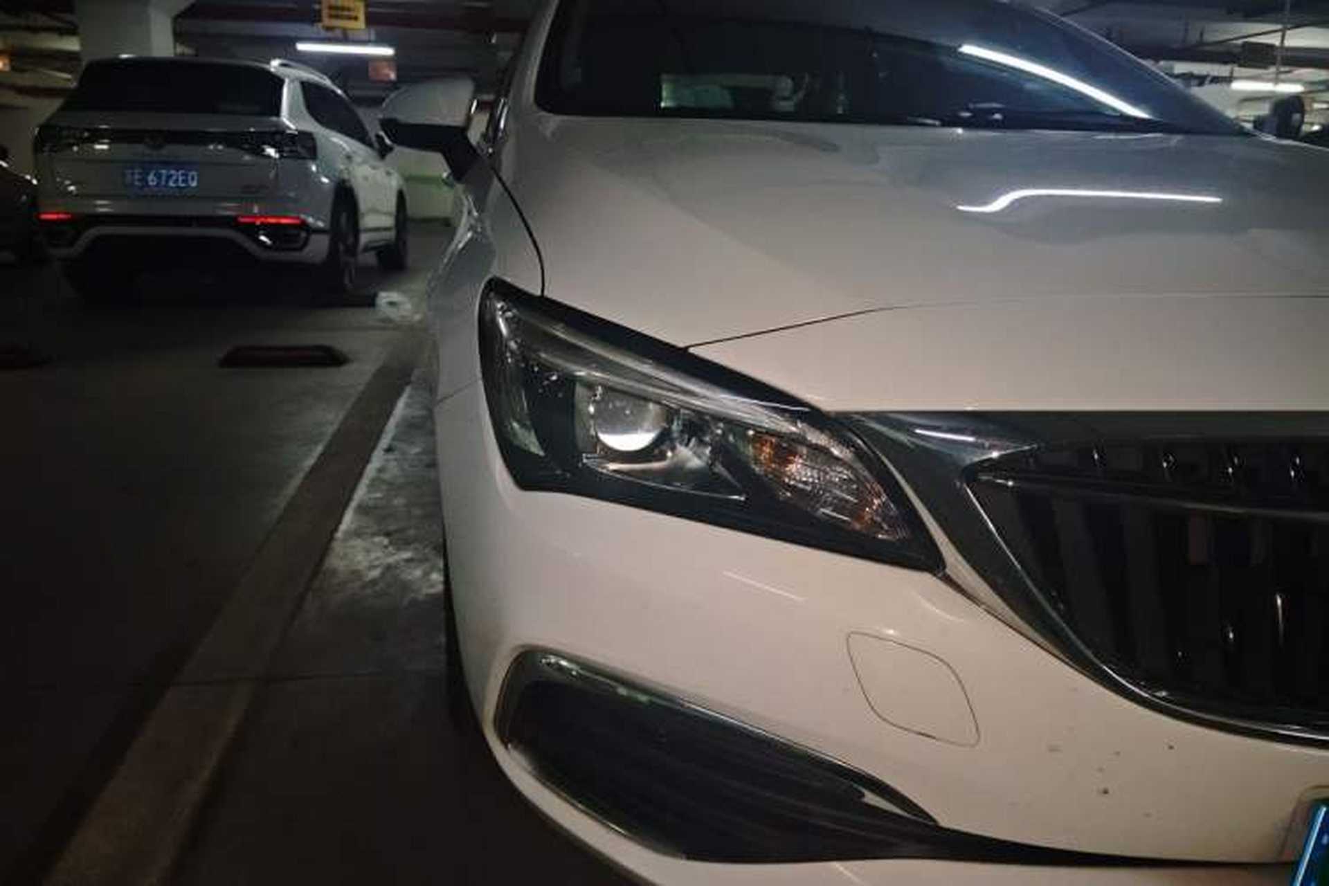 Used Buick Verano 2018 Sedan 15S Automatic Entry Model Right Front Headlight