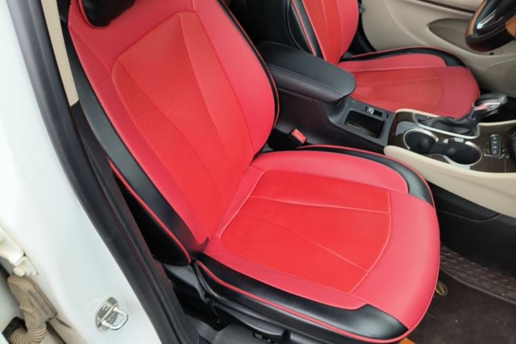 Used Buick Verano 2018 Sedan 15S Automatic Leading Model Right Front Seat