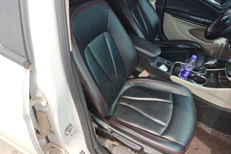 Used Buick Verano 2018 Sedan 15S Automatic Entry Model Right Front Seat
