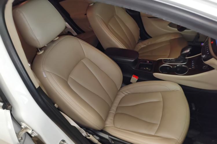 Used Buick Verano 2018 Sedan 15S Automatic Entry Model Right Front Seat