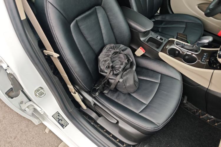 Used Buick Verano 2018 Sedan 15S Automatic Entry Model Right Front Seat
