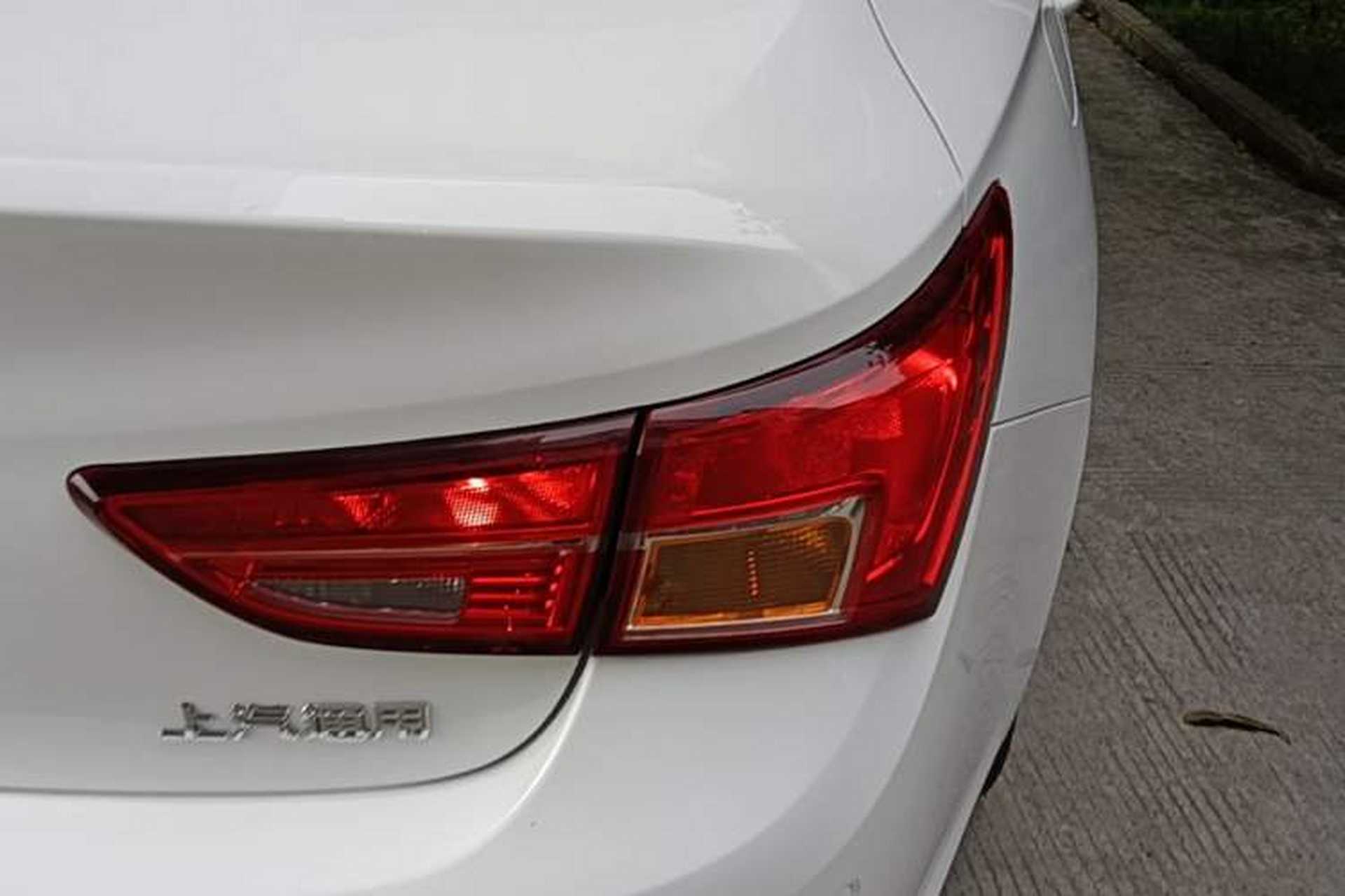 Used Buick Verano 2018 Sedan 15S Automatic Entry Model Right Rear Taillight