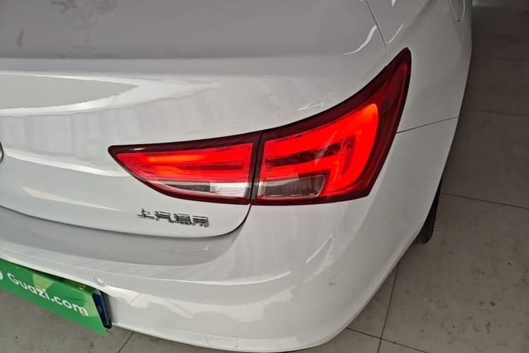 Used Buick Verano 2018 Sedan 15S Automatic Leading Model Right Rear Taillight