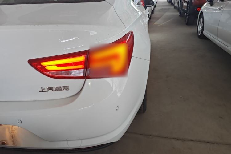 Used Buick Verano 2018 Sedan 15S Automatic Leading Model Right Rear Taillight