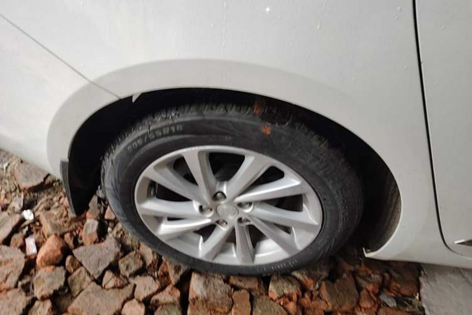 Used Buick Verano 2018 Sedan 15S Automatic Leading Model Right Rear Wheel Hub