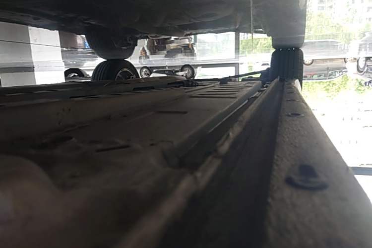 Used Buick Verano 2018 Sedan 15S Automatic Leading Model Right Side Sill