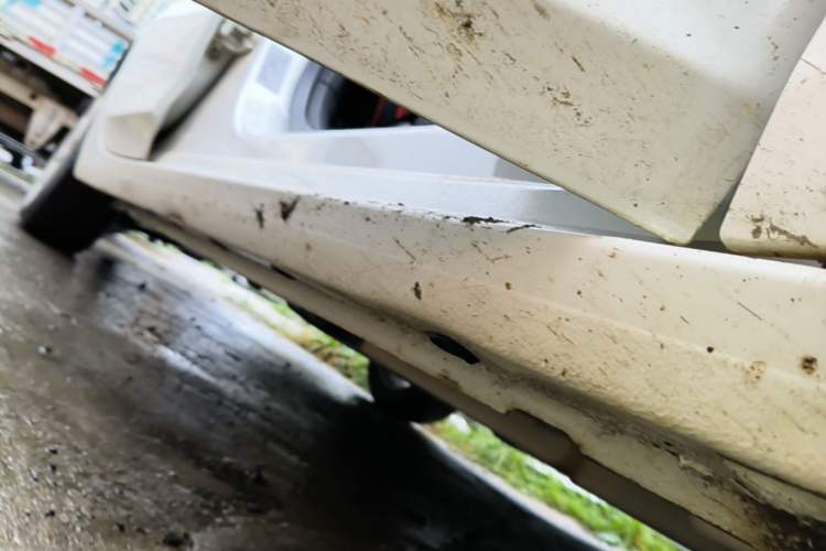Used Buick Verano 2018 Sedan 15S Automatic Leading Model Right Side Sill