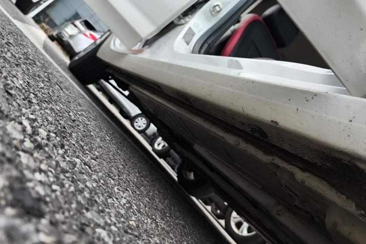 Used Buick Verano 2018 Sedan 15S Automatic Entry Model Right Side Sill