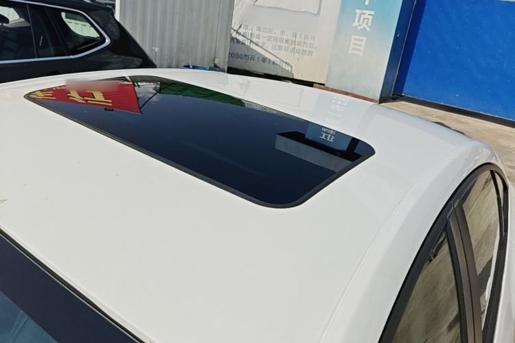 Used Buick Verano 2018 Sedan 15S Automatic Leading Model Roof