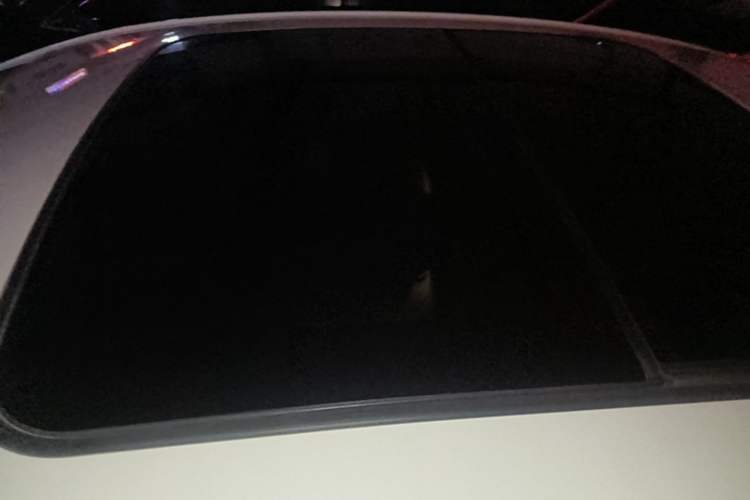 Used Buick Verano 2018 Sedan 20T Dual-Clutch Luxury Model Roof