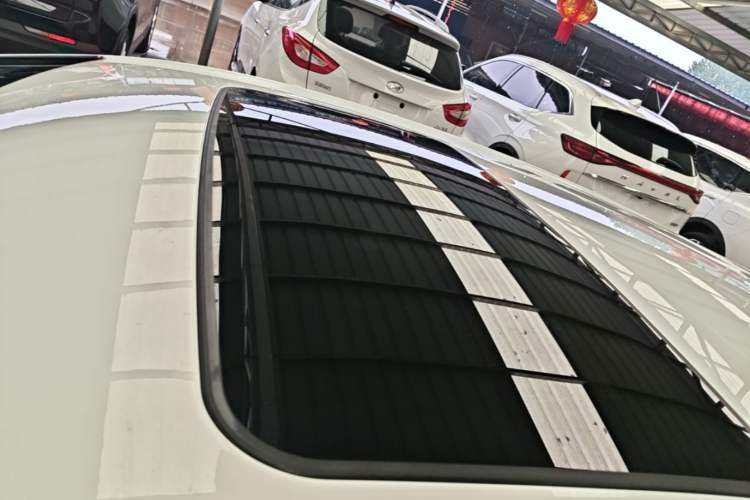 Used Buick Verano 2018 Hatchback 15S Automatic Leading Model Roof