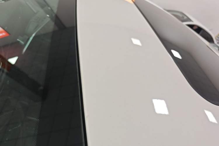 Used Buick Verano 2018 Sedan 20T Dual-Clutch Leading Model Roof
