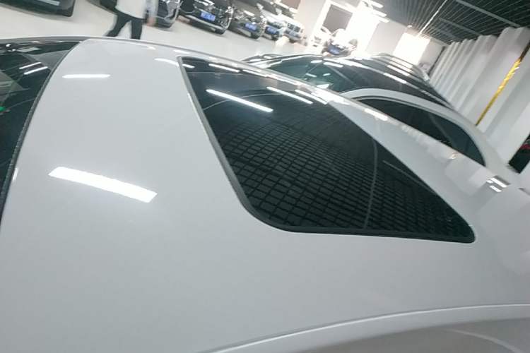 Used Buick Verano 2018 Sedan 15S Automatic Entry Model Roof