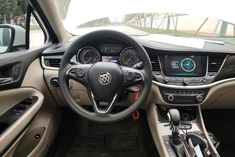 Used Buick Verano 2018 Sedan 15S Automatic Entry Model Steering Wheel