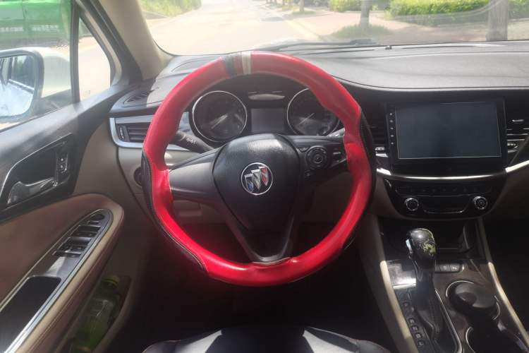 Used Buick Verano 2018 Sedan 15S Automatic Entry Model Steering Wheel
