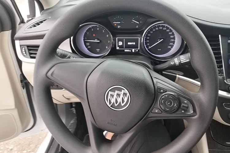 Used Buick Verano 2018 Sedan 15S Automatic Entry Model Steering Wheel