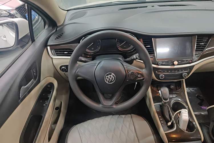 Used Buick Verano 2018 Sedan 15S Automatic Entry Model Steering Wheel